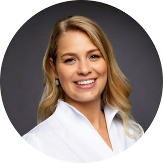 Portrait Angelina Jahn